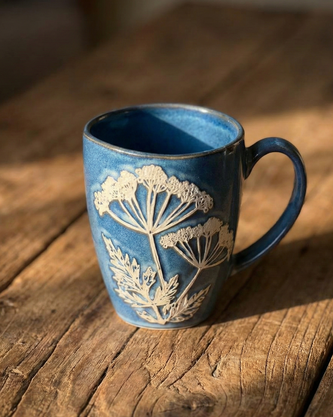 Handcrafted Floral Ceramic Mug – 500 ml