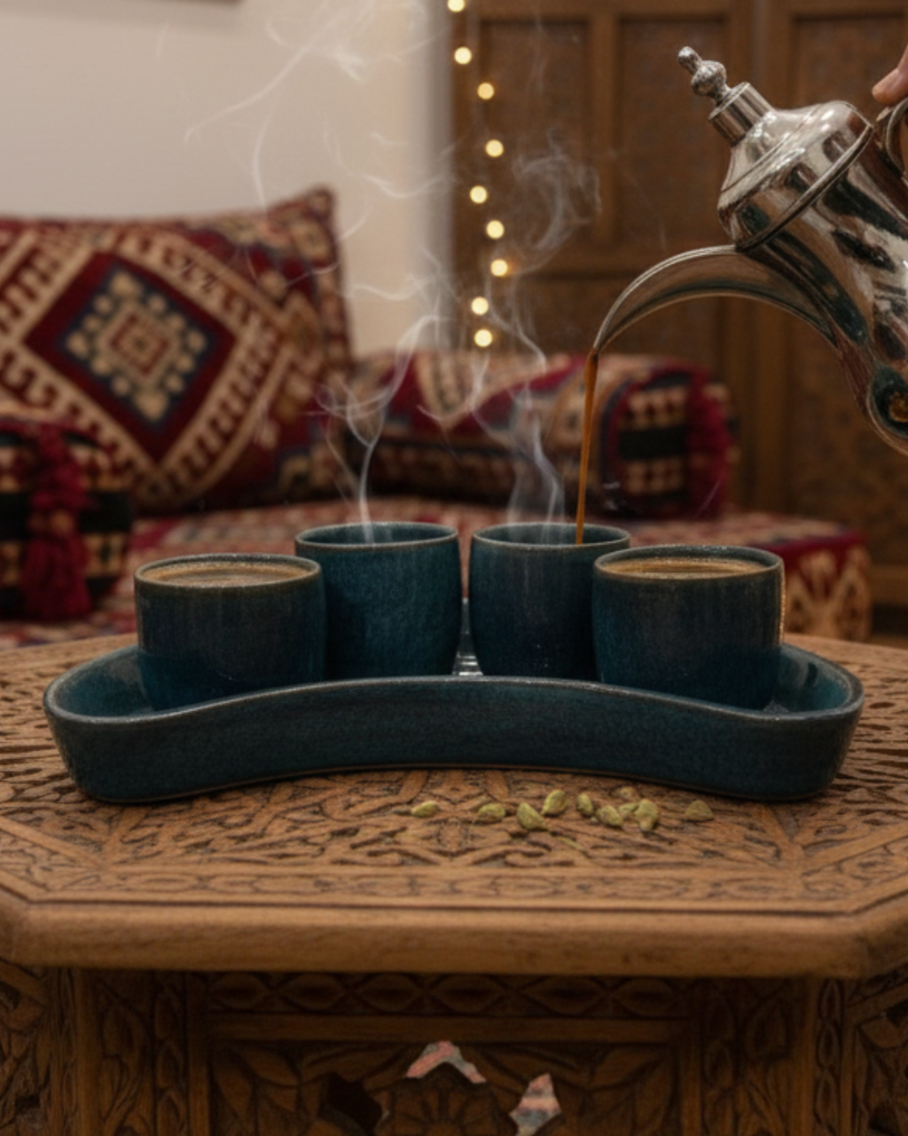 Ramadan Hilal Tray – 4 Cups Set
